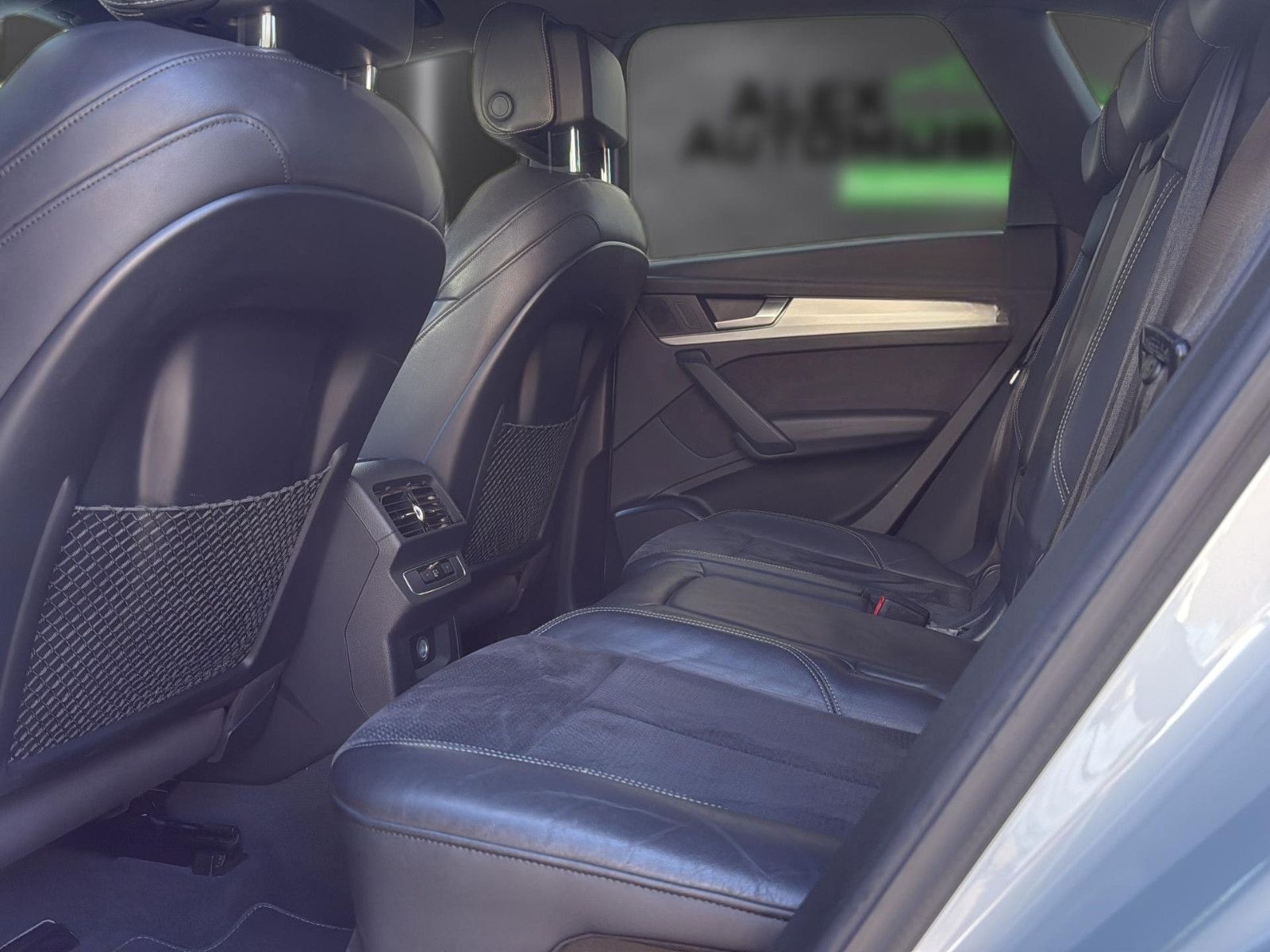 Audi SQ5 3.0 TDI quattro foto 17