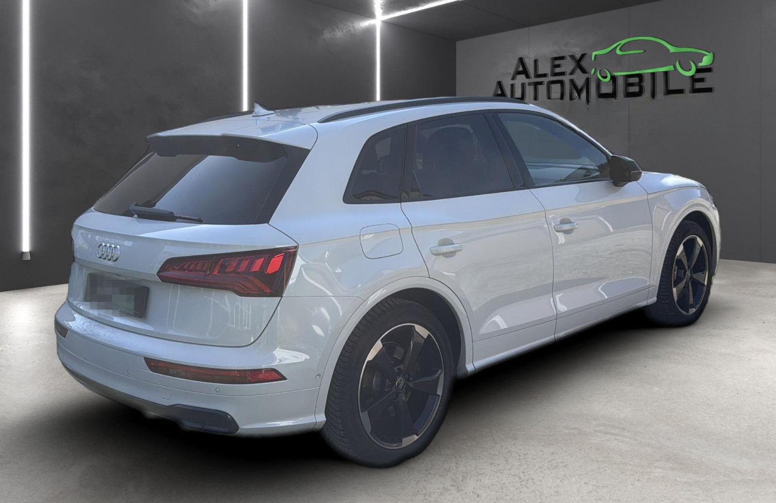Audi SQ5 3.0 TDI quattro foto 8