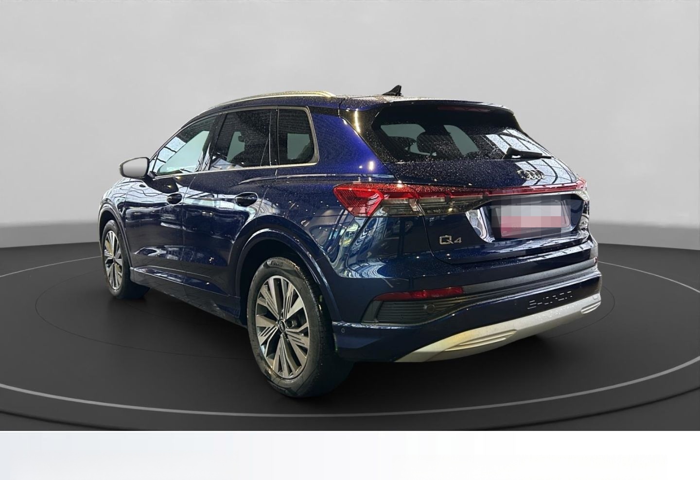 Audi Q4 SHZ+SOUNDSYS+PANORAMAD+ACC+NAVI+LED foto 4