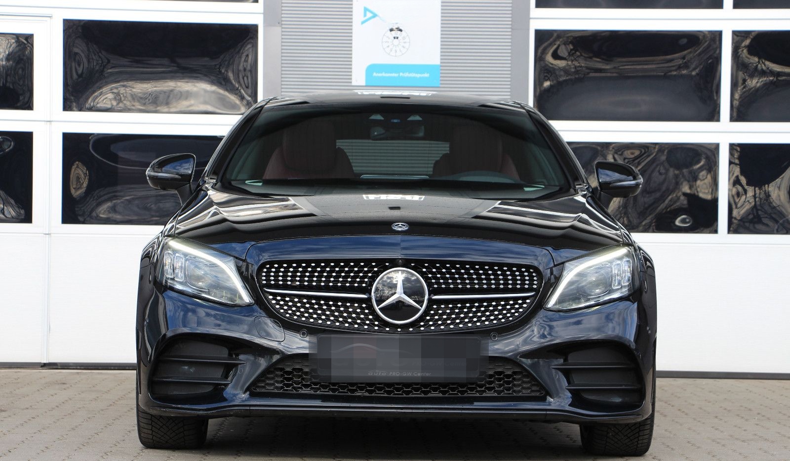 Mercedes-Benz C 300 Coupe AMG Line   / IM KUNDEN AUFTRAG ! foto 2