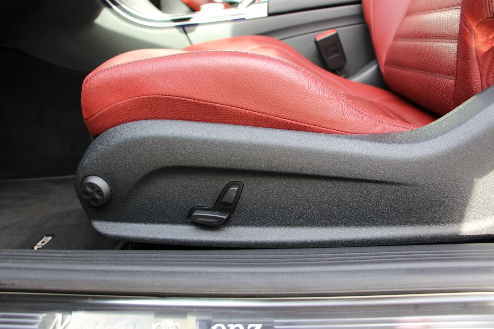 Mercedes-Benz C 300 Coupe AMG Line   / IM KUNDEN AUFTRAG ! foto 16