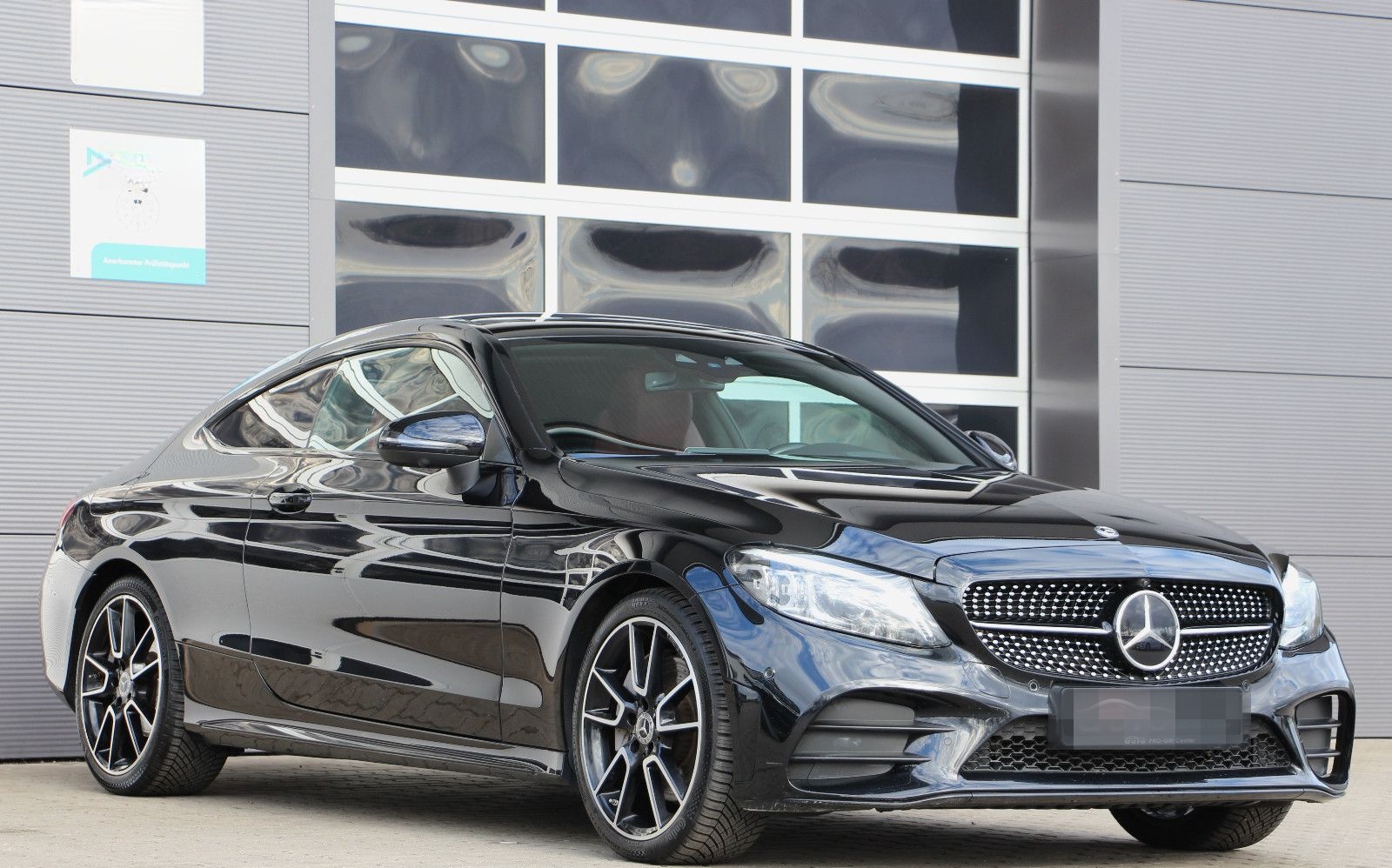 Mercedes-Benz C 300 Coupe AMG Line   / IM KUNDEN AUFTRAG ! foto 3