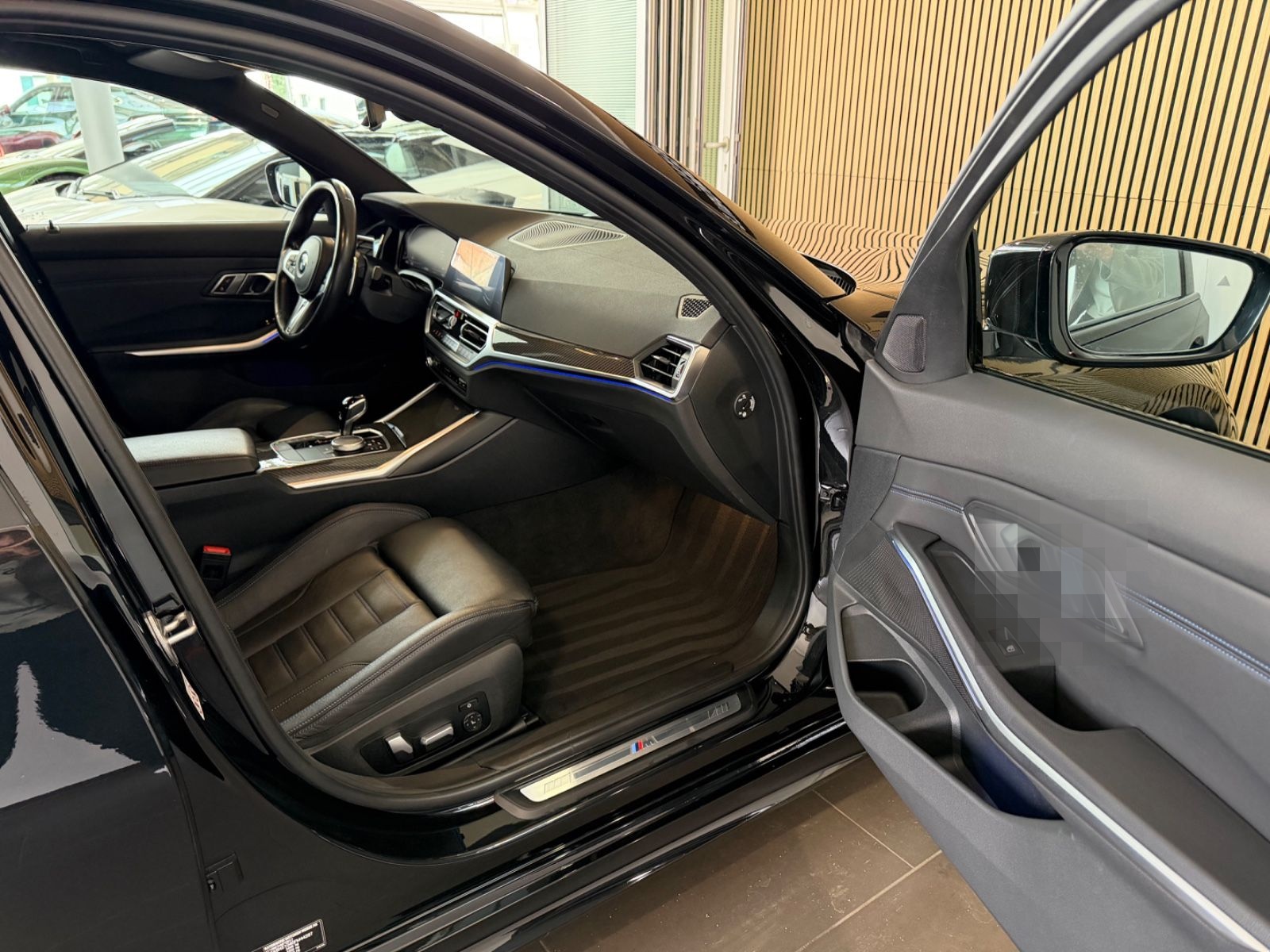 BMW 330d xDrive *M-Sport/Schalensitz/AHK/Carbon/ACC* foto 14