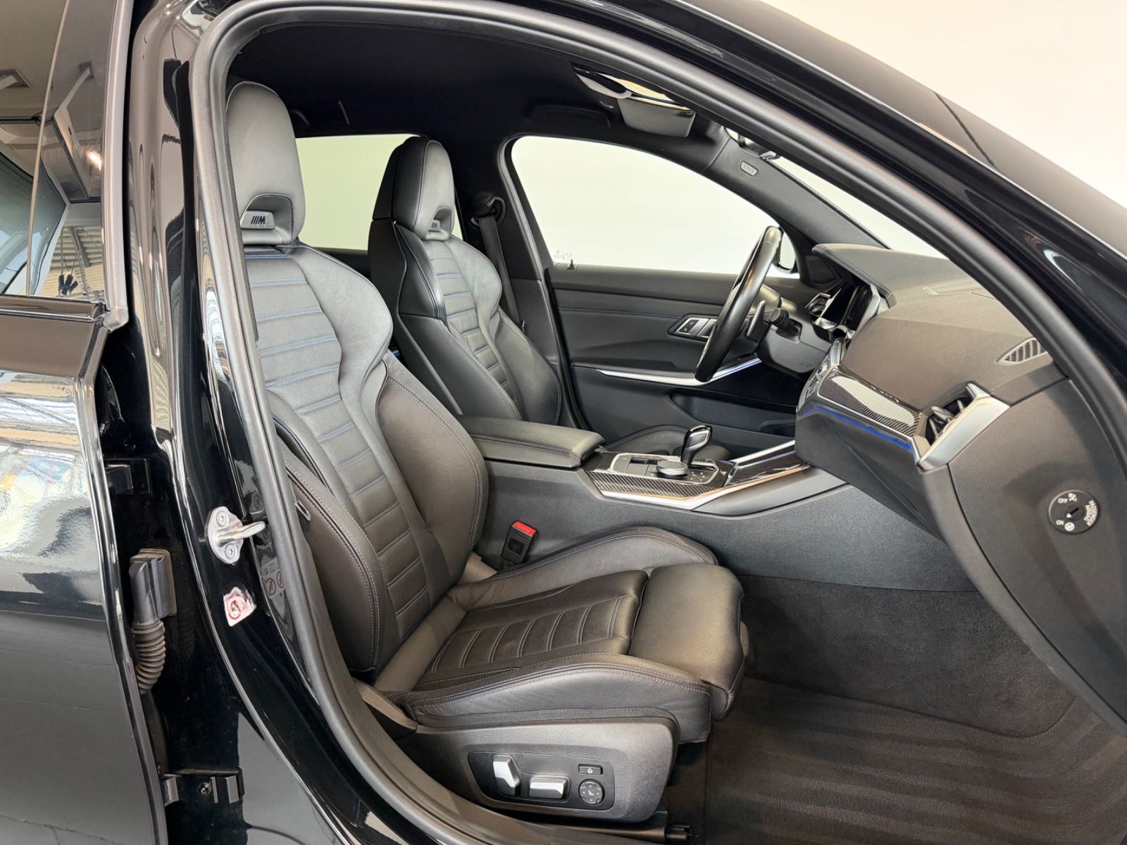 BMW 330d xDrive *M-Sport/Schalensitz/AHK/Carbon/ACC* foto 16