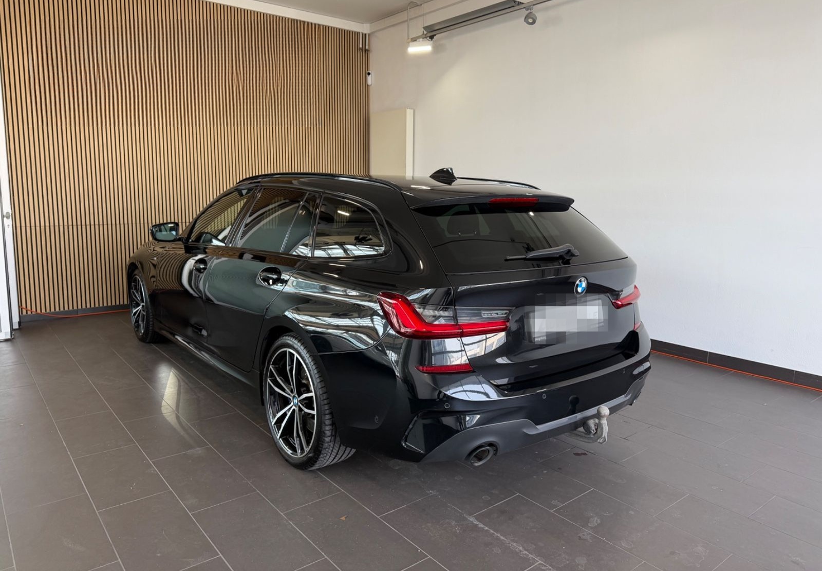BMW 330d xDrive *M-Sport/Schalensitz/AHK/Carbon/ACC* foto 6