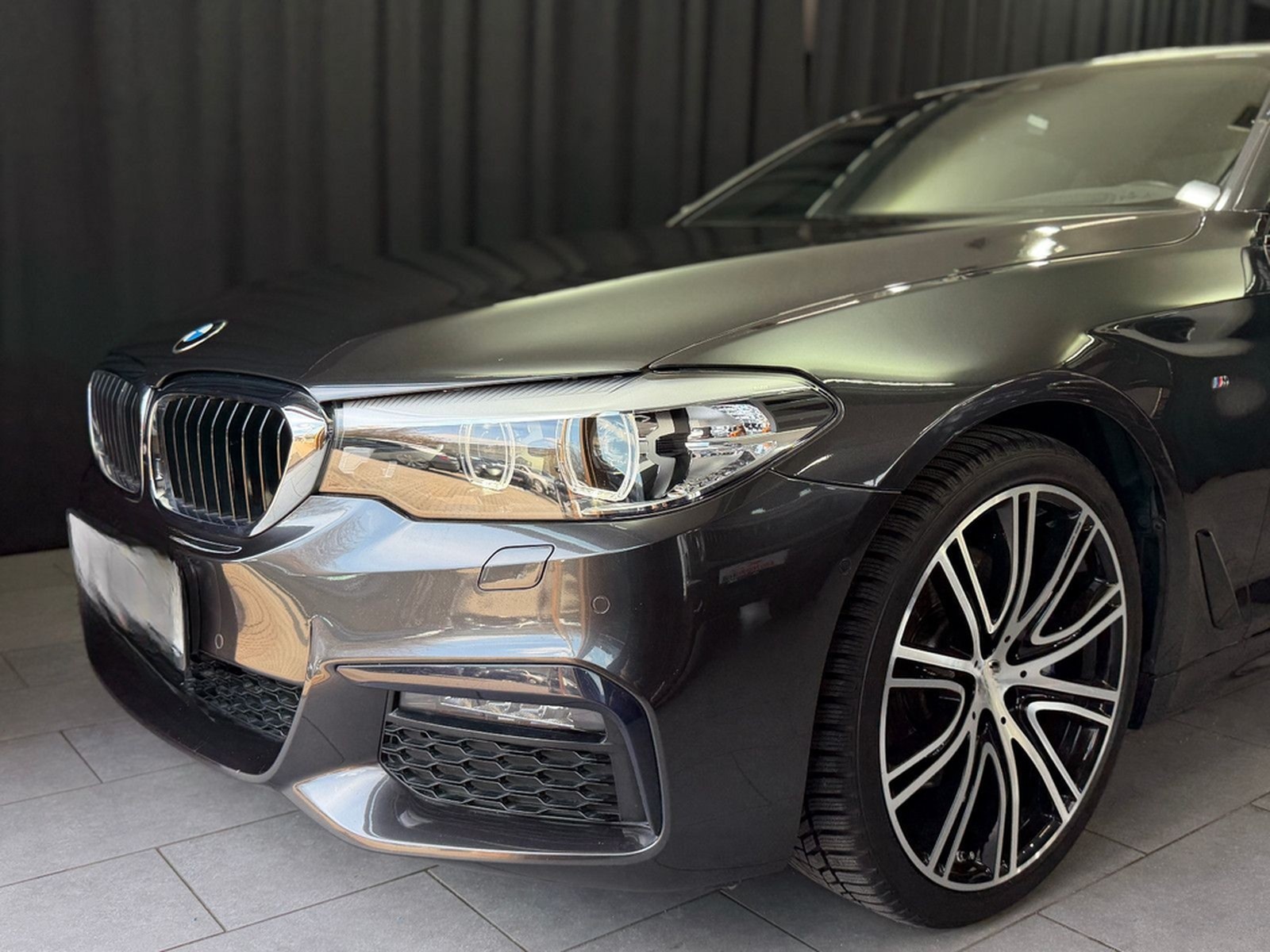 BMW 530i Lim xDrive M SPORT|HEAD-UP|360"|NAVI| foto 11