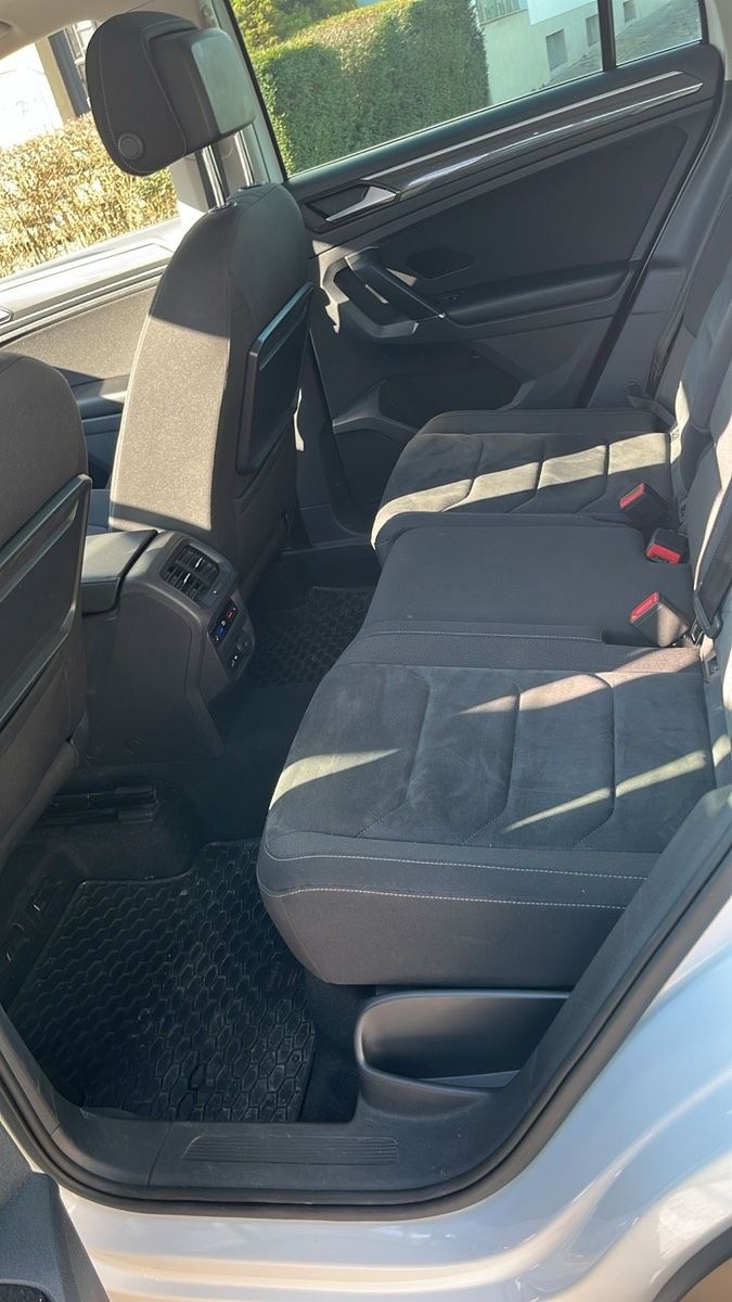 Volkswagen Tiguan 2.0 TDI R-Line Panorama foto 10