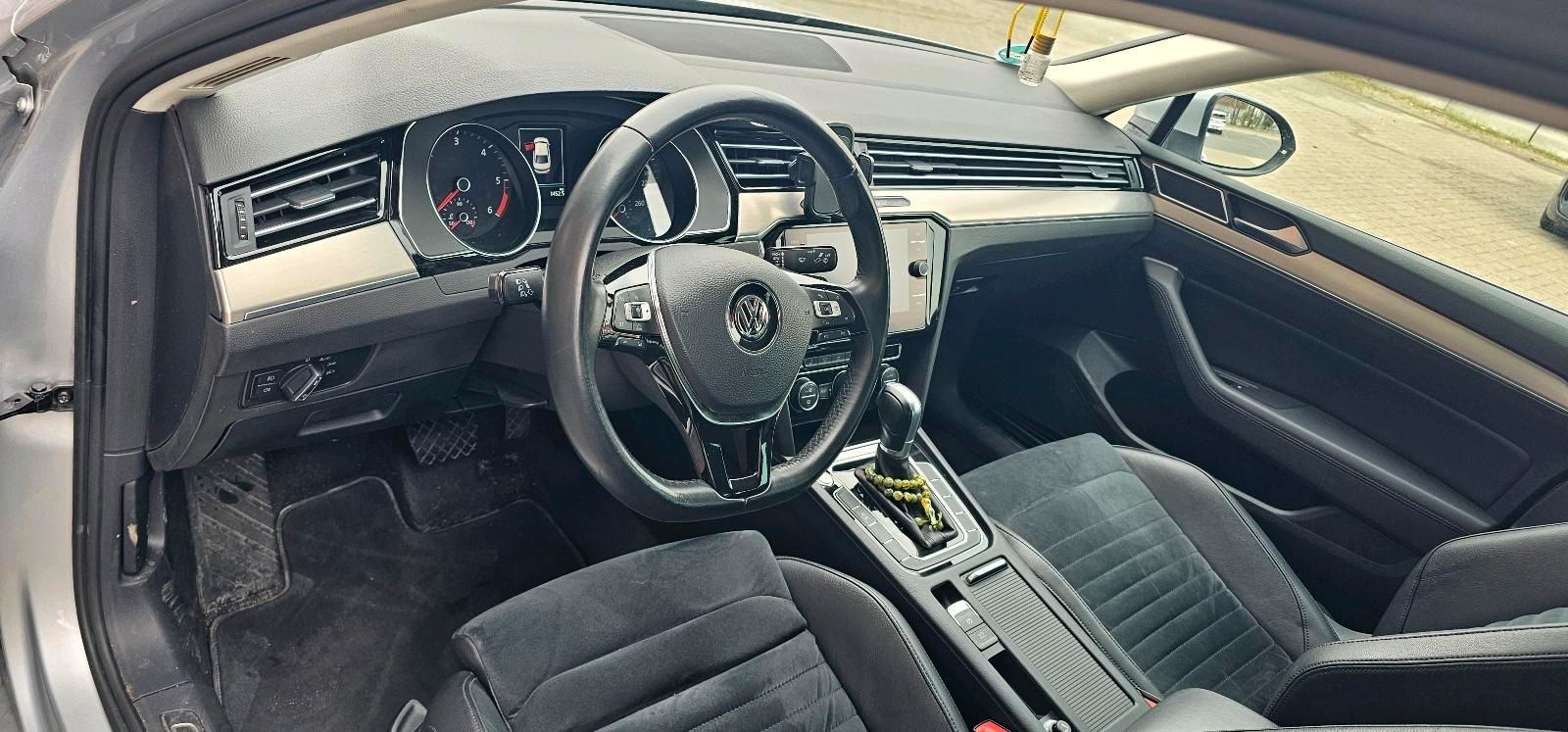 Volkswagen VW Passat 2.0 TDI foto 5
