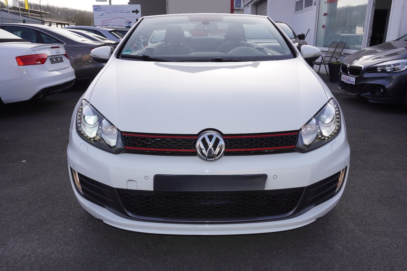 Volkswagen Golf VI Cabriolet GTI*Automatik*Bi-Xenon*Navi*++ foto 2