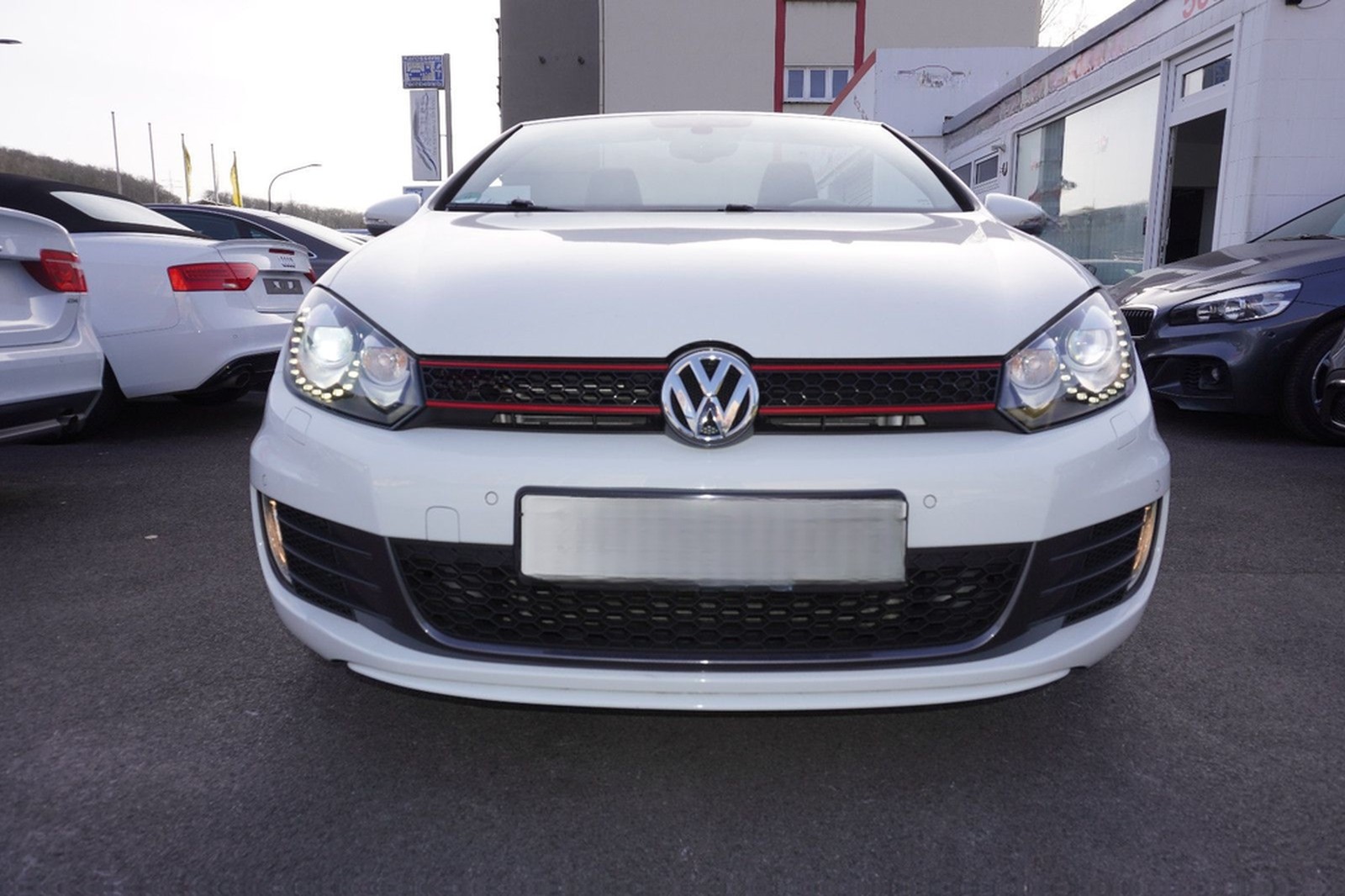 Volkswagen Golf VI Cabriolet GTI*Automatik*Bi-Xenon*Navi*++ foto 12