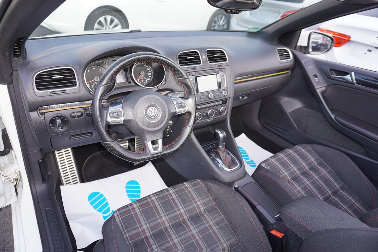 Volkswagen Golf VI Cabriolet GTI*Automatik*Bi-Xenon*Navi*++ foto 17