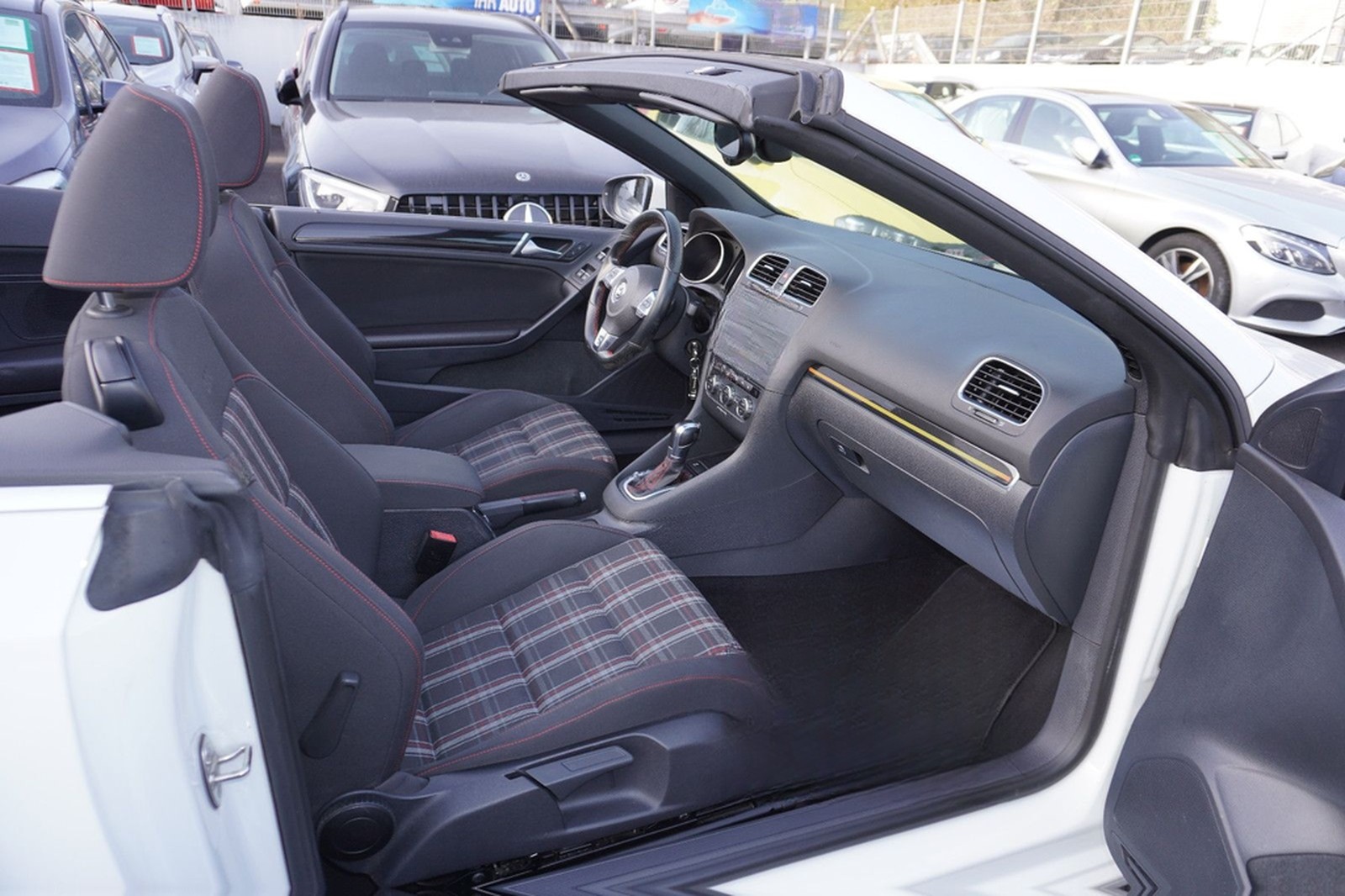 Volkswagen Golf VI Cabriolet GTI*Automatik*Bi-Xenon*Navi*++ foto 18