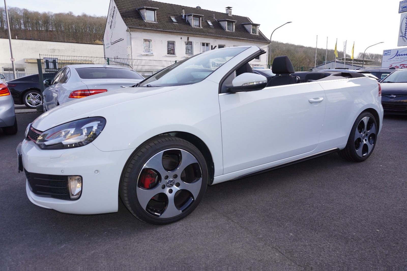 Volkswagen Golf VI Cabriolet GTI*Automatik*Bi-Xenon*Navi*++ foto 4