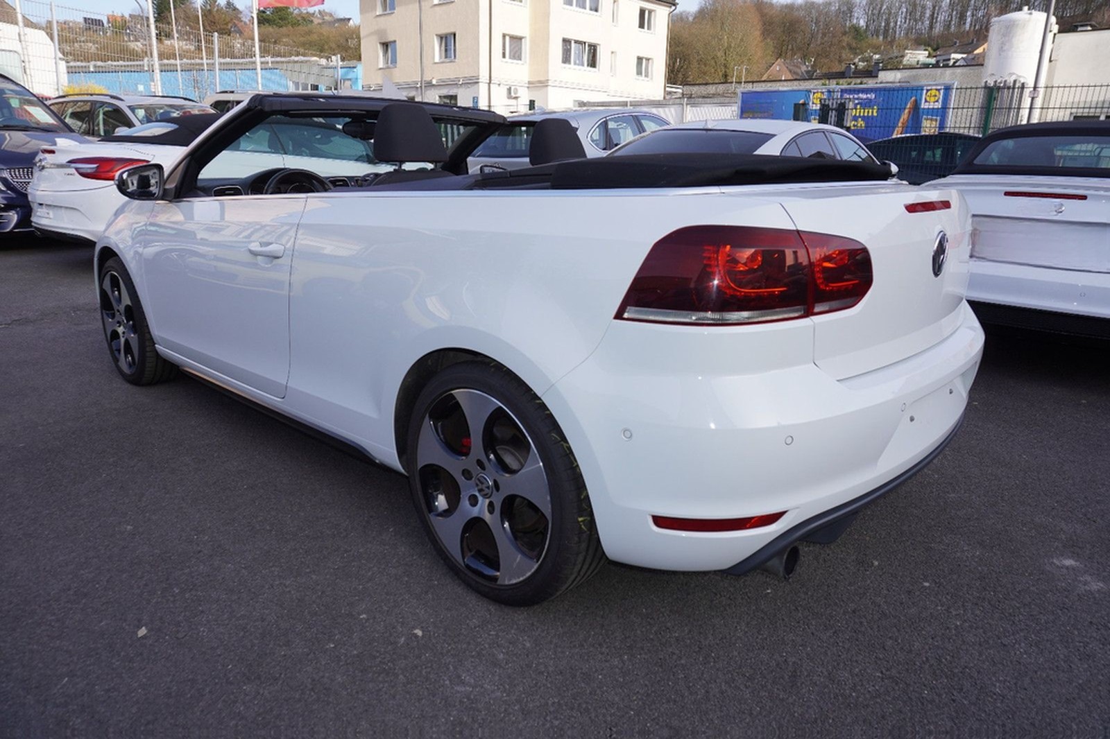 Volkswagen Golf VI Cabriolet GTI*Automatik*Bi-Xenon*Navi*++ foto 5