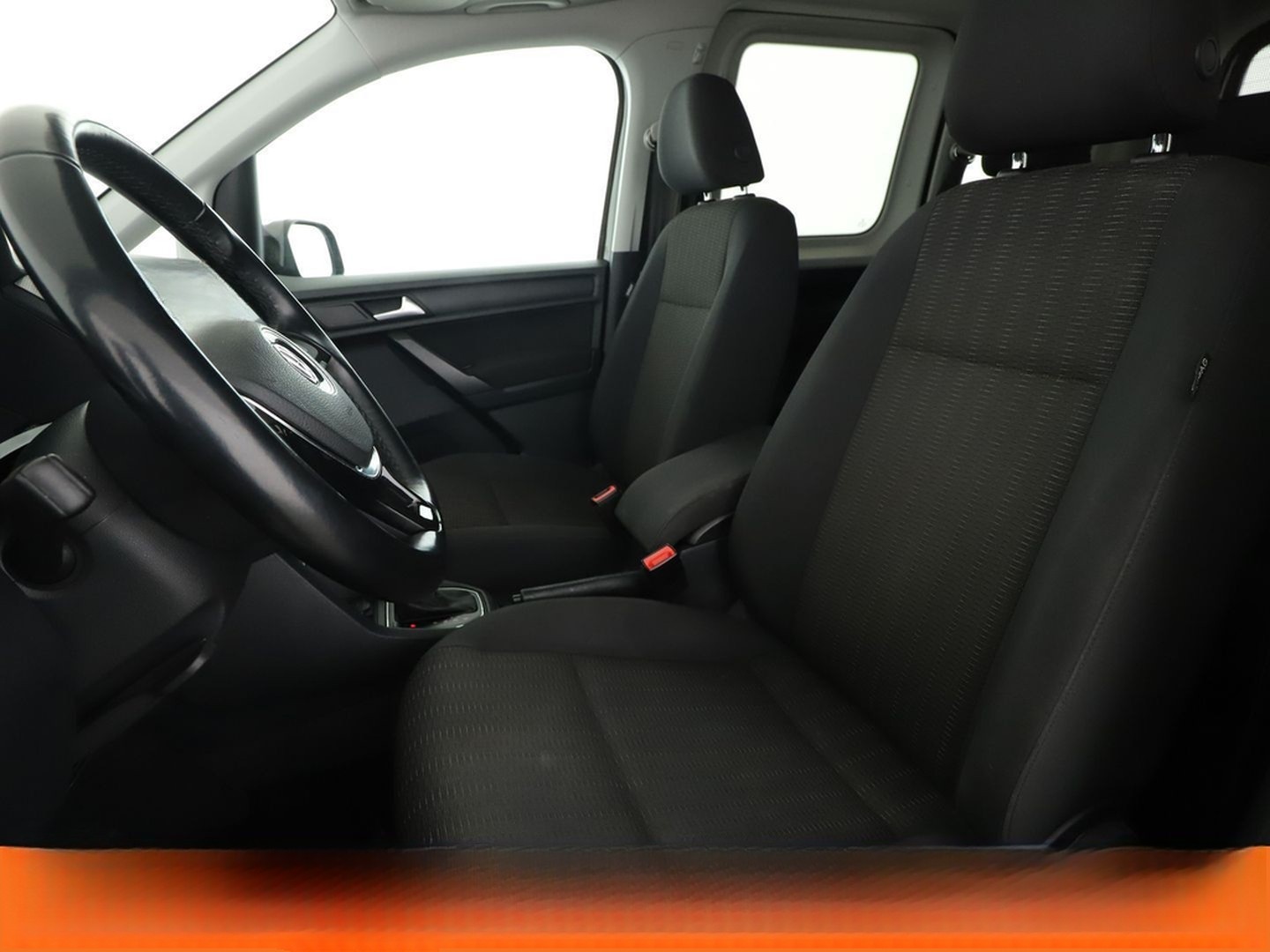 Volkswagen Caddy 1.4 TSI Comfortline BMT Aut.*NAVI*XENON* foto 10