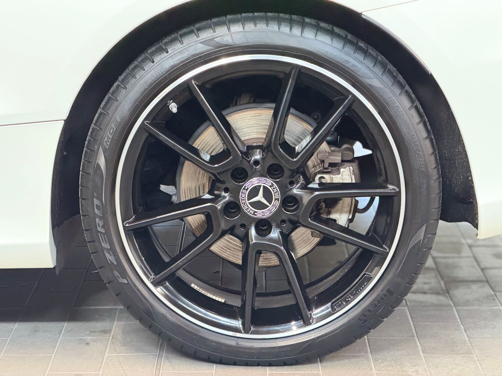 Mercedes-Benz C 300d Coupé/AMG-LINE-PLUS/PANO/AMBIENTE/NIGHT/ foto 11