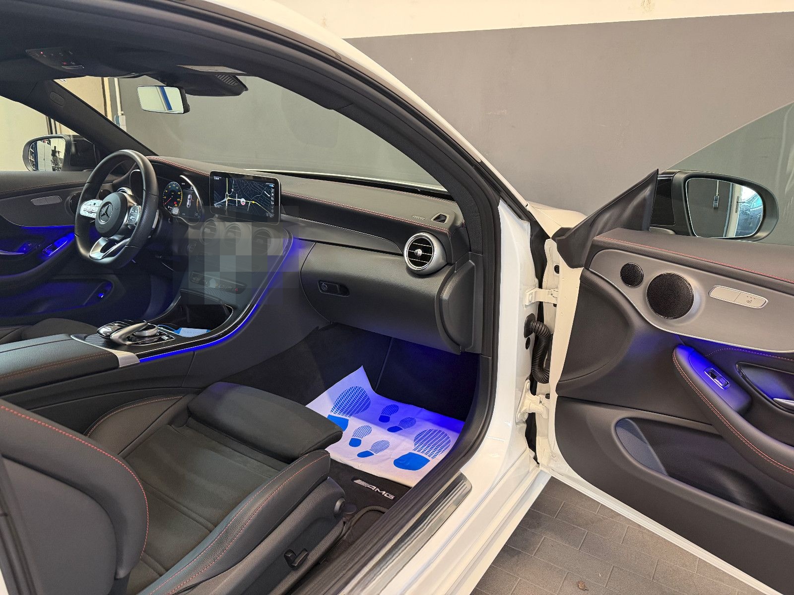 Mercedes-Benz C 300d Coupé/AMG-LINE-PLUS/PANO/AMBIENTE/NIGHT/ foto 18