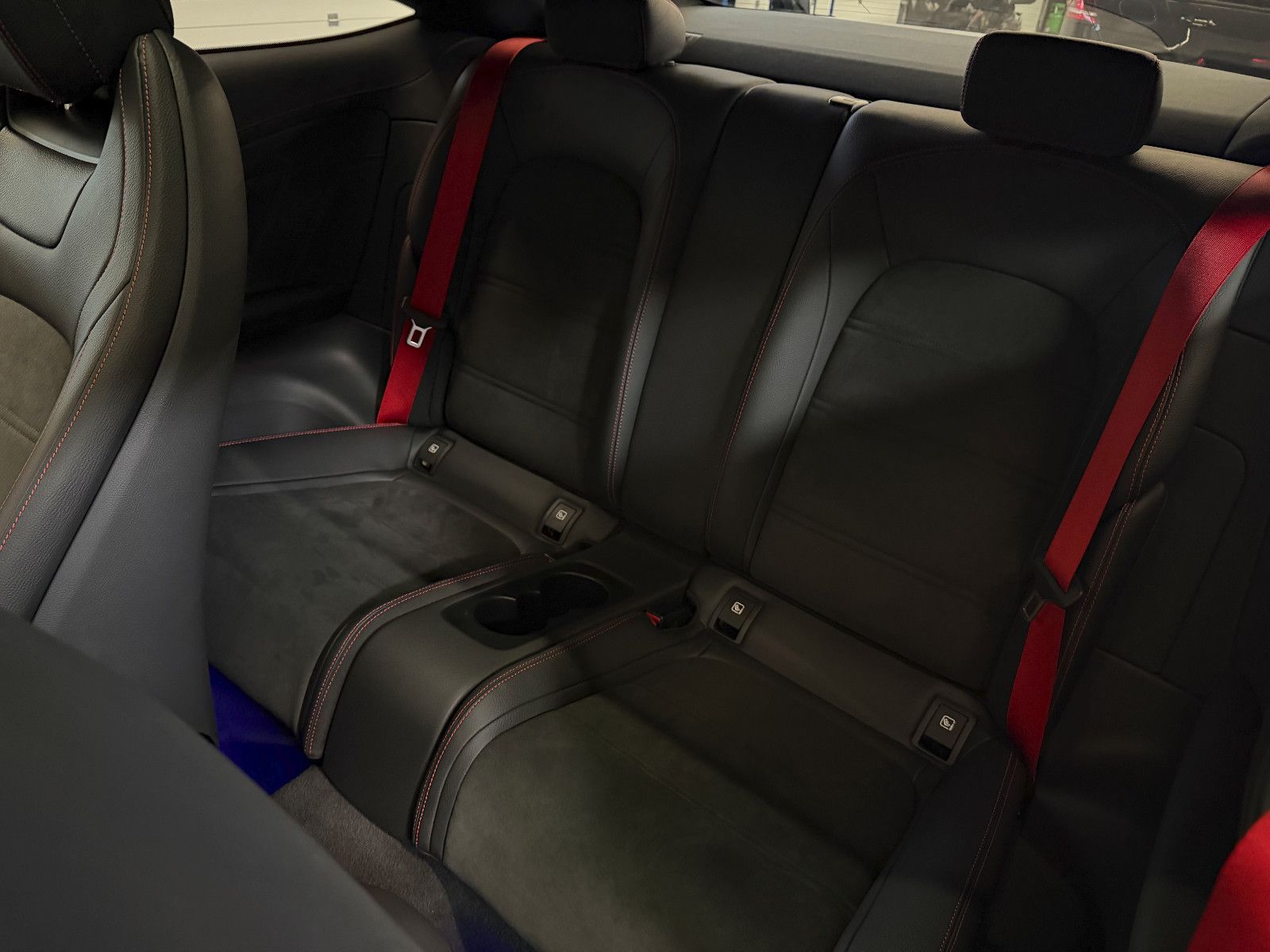 Mercedes-Benz C 300d Coupé/AMG-LINE-PLUS/PANO/AMBIENTE/NIGHT/ foto 22