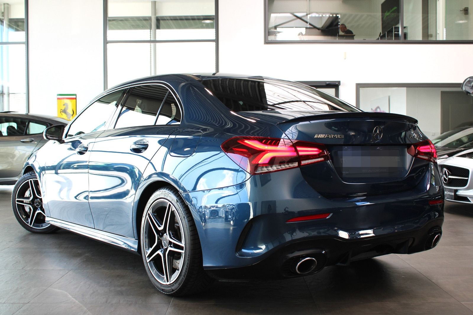 Mercedes-Benz A 35 AMG LIMOUSINE 4M AHK/MBUX/HIFI+JUNGE STERNE foto 14