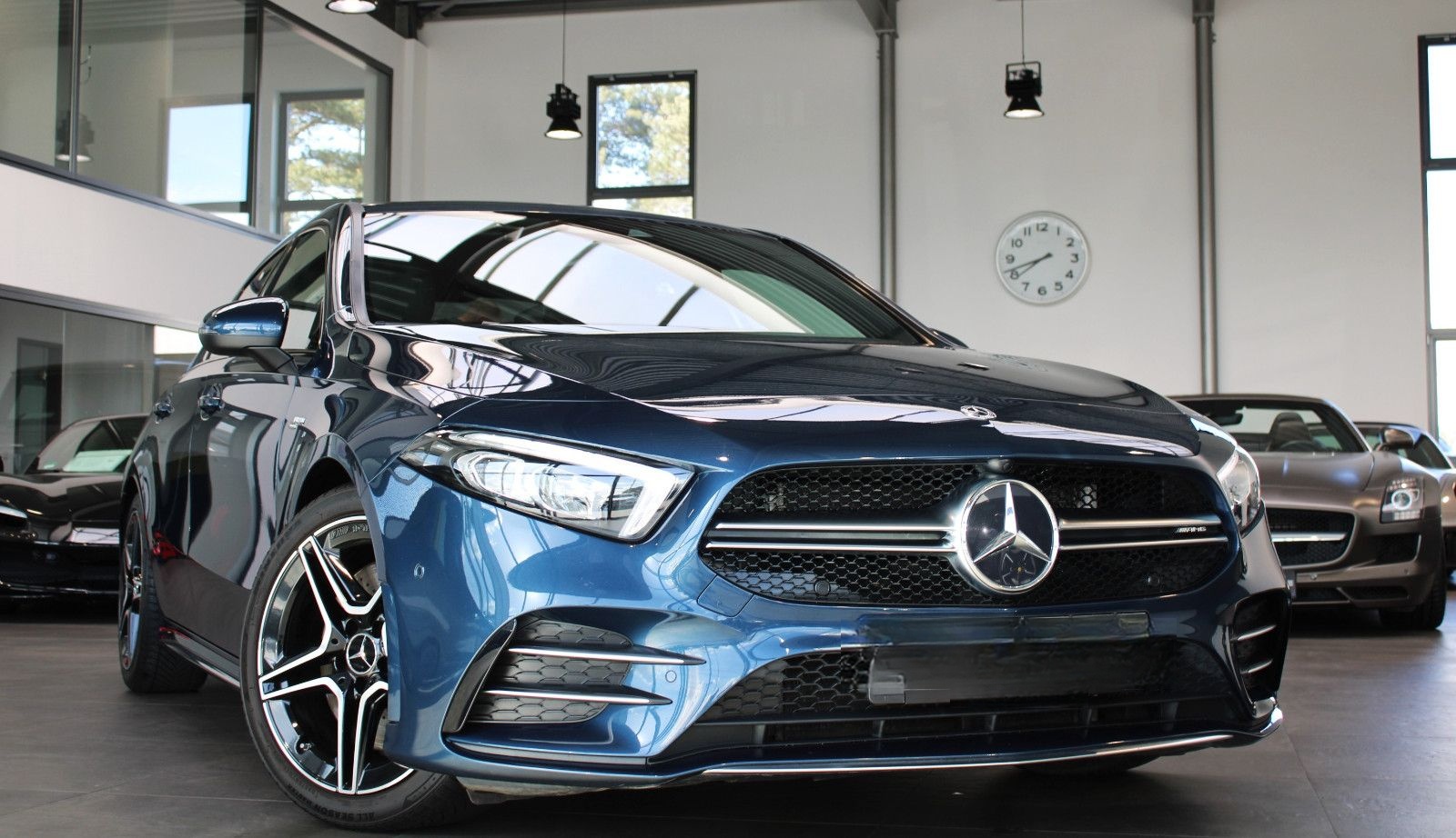 Mercedes-Benz A 35 AMG LIMOUSINE 4M AHK/MBUX/HIFI+JUNGE STERNE foto 9