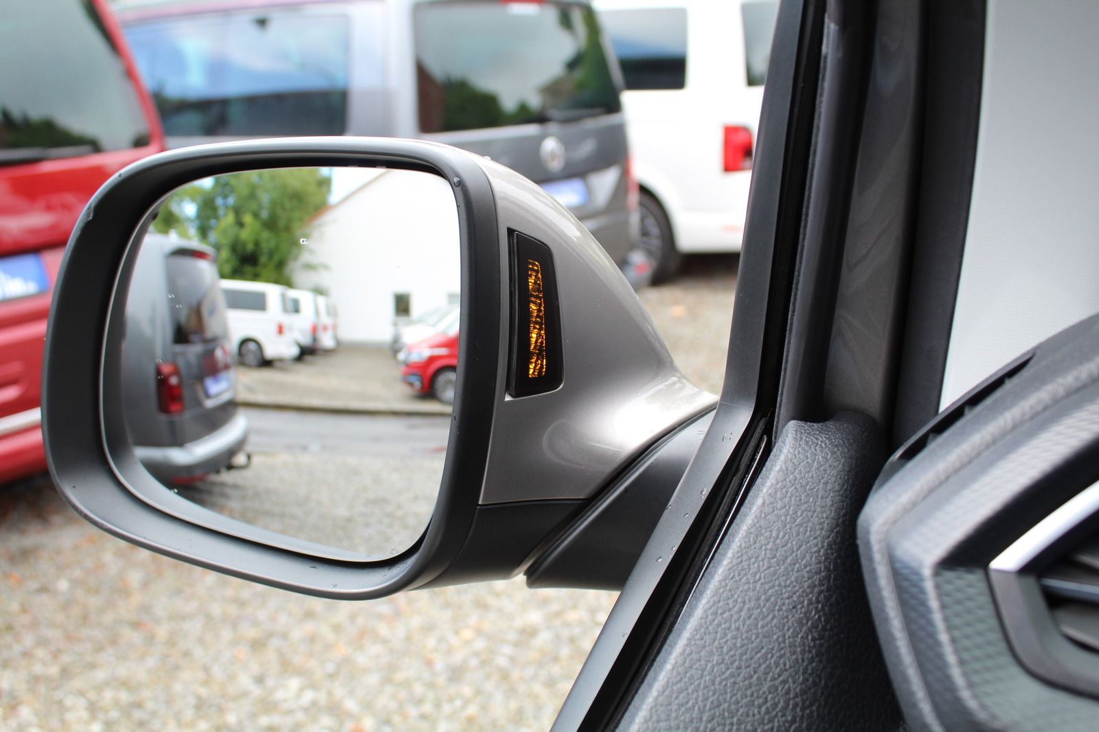 Volkswagen T6.1 Multivan Generation SIX 150PS DSG foto 14