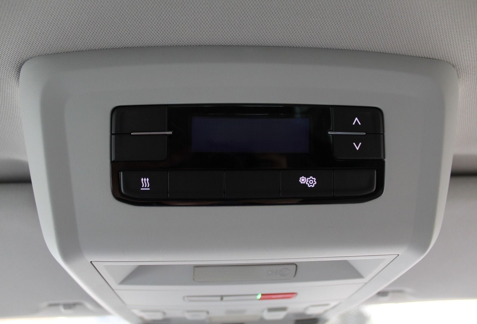 Volkswagen T6.1 Multivan Generation SIX DSG LED AHK Standhz foto 14