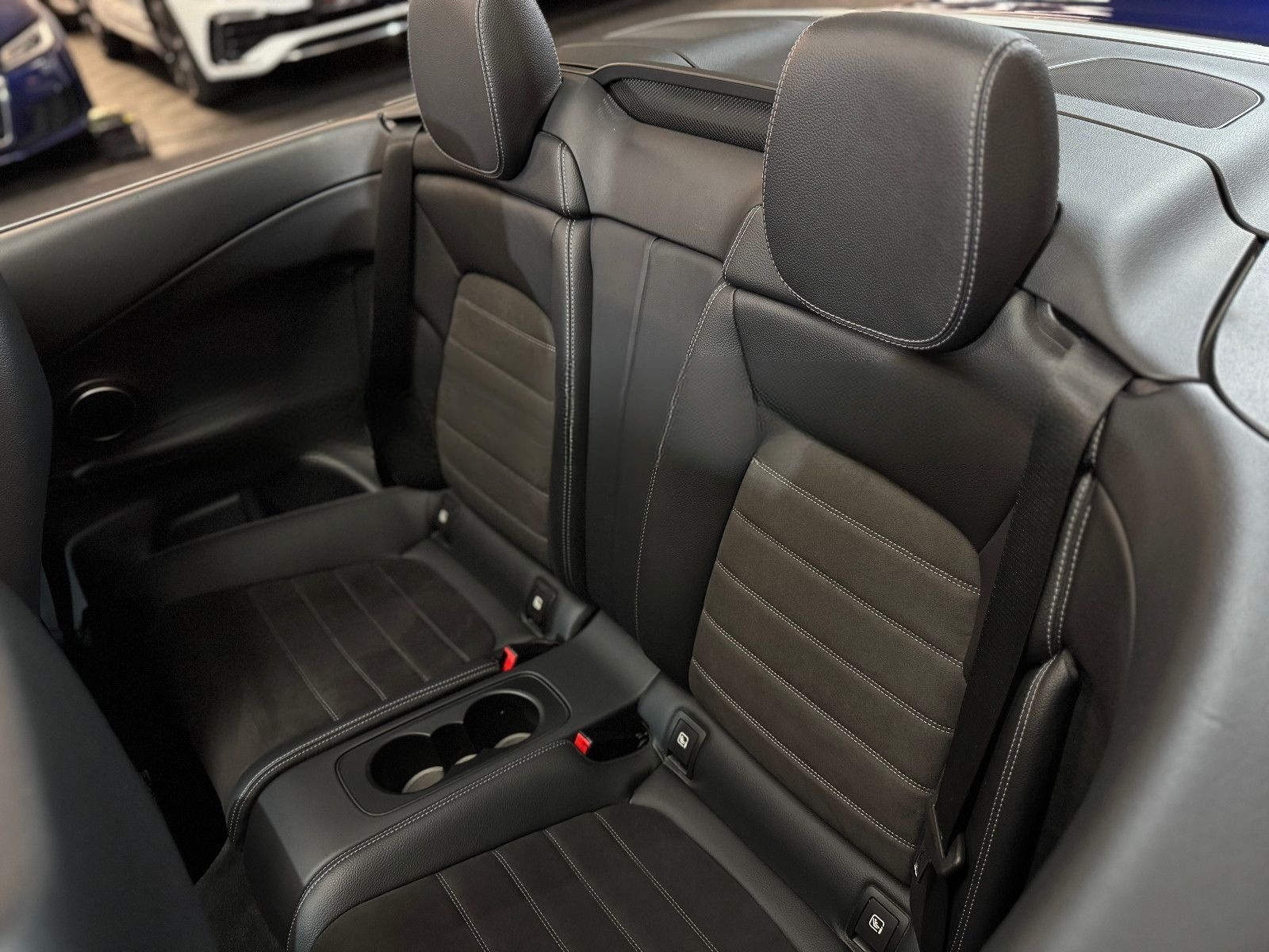 Mercedes-Benz C 220 Cabrio/AMG/Ambiente/Kamera/Apple/AHK/LED/ foto 14