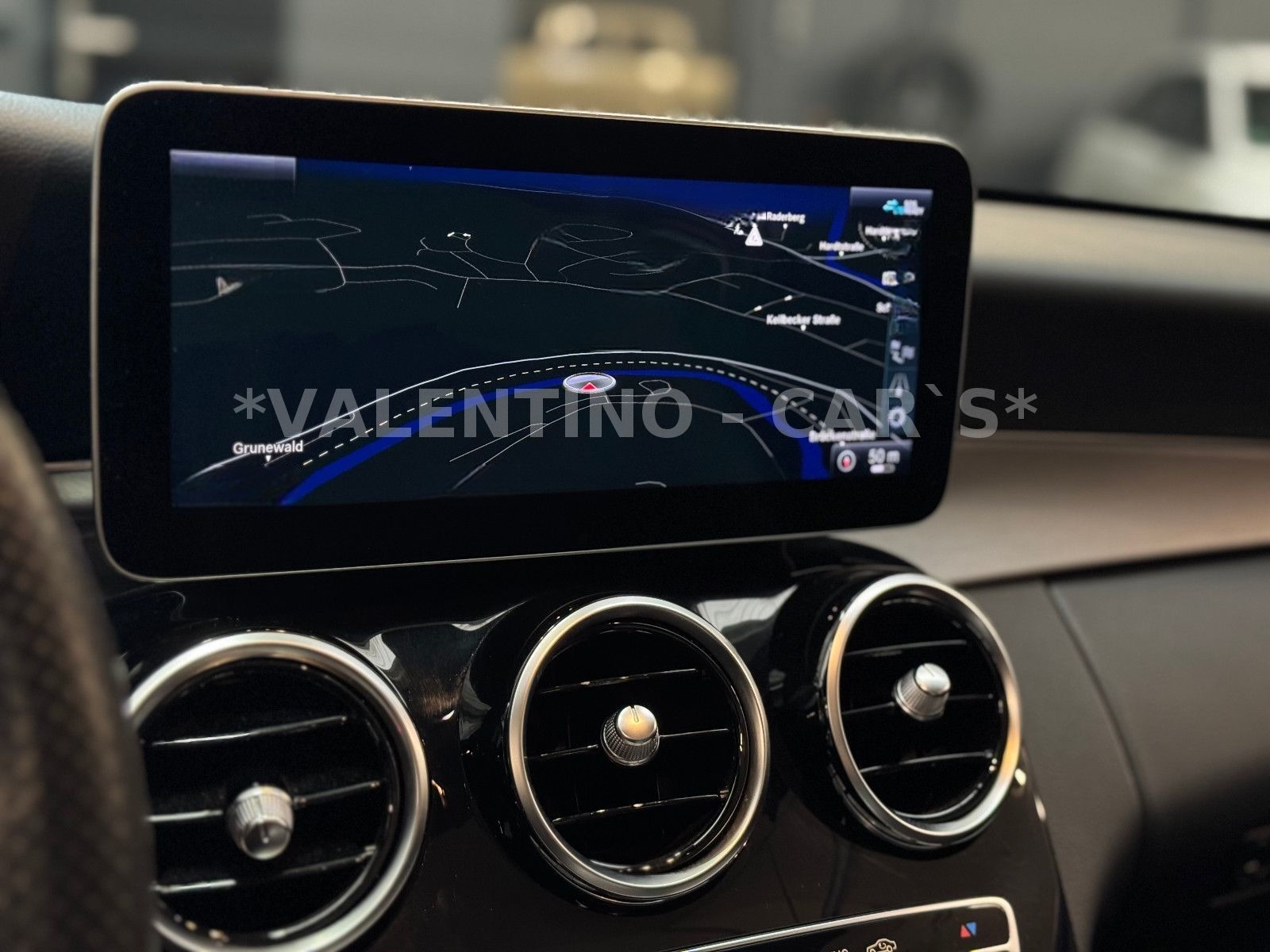 Mercedes-Benz C 220 Cabrio/AMG/Ambiente/Kamera/Apple/AHK/LED/ foto 18