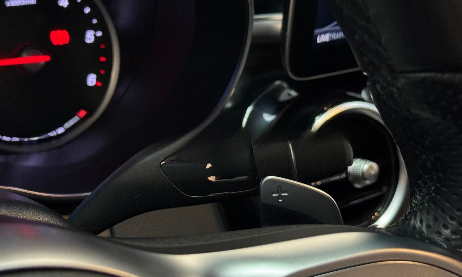 Mercedes-Benz C 220 Cabrio/AMG/Ambiente/Kamera/Apple/AHK/LED/ foto 20