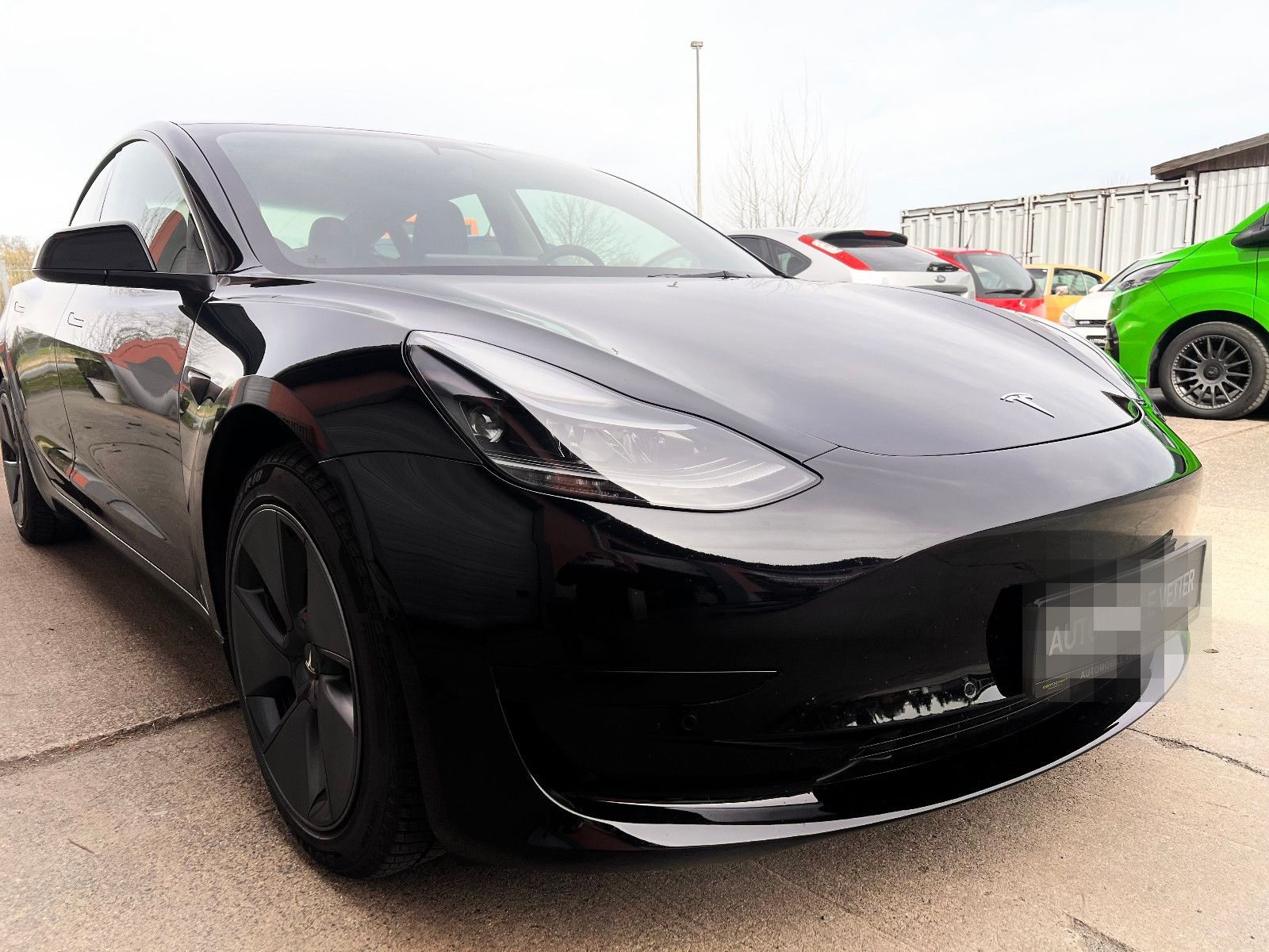 Tesla Model 3 Basis RWD WÄRMEPUMPE foto 3