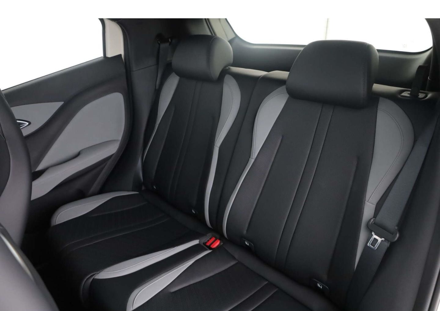 BYD Dolphin Surf Comfort LP: 32.449,- /Top-View/SHZ/ foto 12