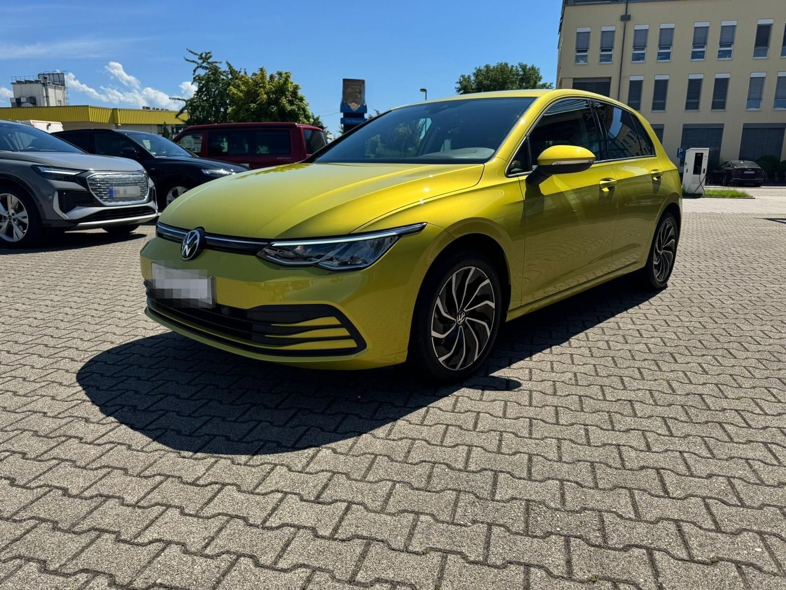 Volkswagen Golf 1.0 eTSI MHEV DSG Life LED*PDC*DAB*ACC*AHK* foto 18