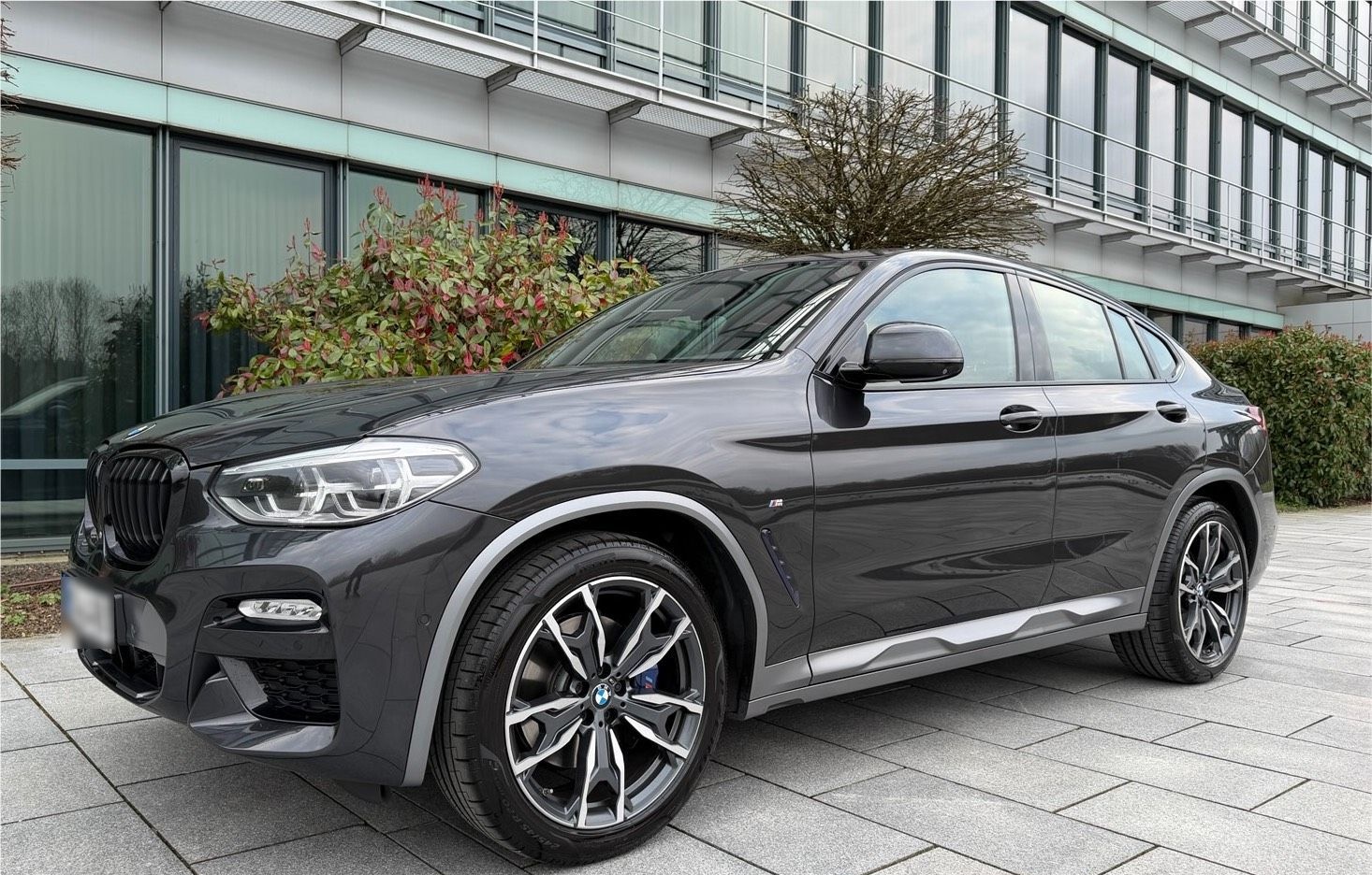 BMW X4 30D x-Drive M-Sport (G02) foto 2