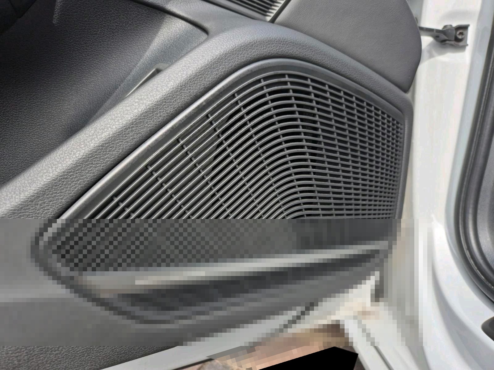 Audi A4 1.4 Liter TFSI S-Line AHK - B&O So... foto 12