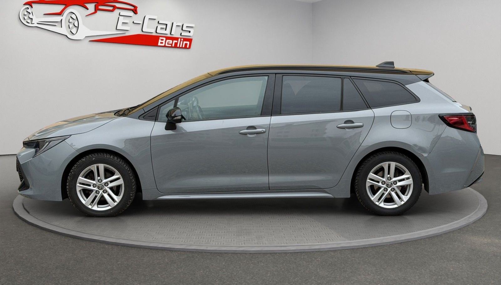 Toyota Corolla Hybrid Touring*LED*KEYLESS*HUD*KAMERA* foto 13