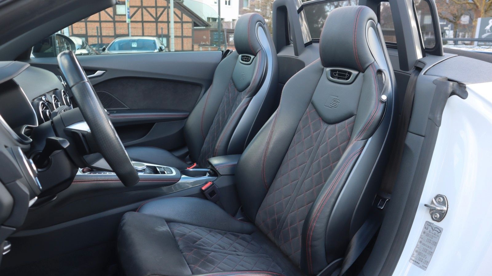 Audi TT Cabrio 40 S-Line Competition B&O Virtual LED foto 15