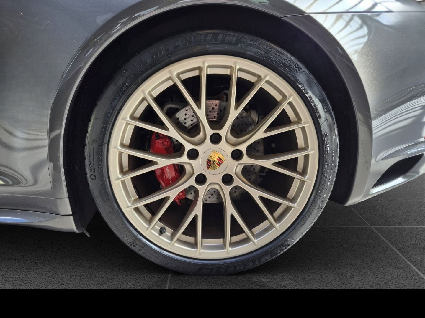 Porsche 991 -2 (911) Targa 4 GTS foto 12