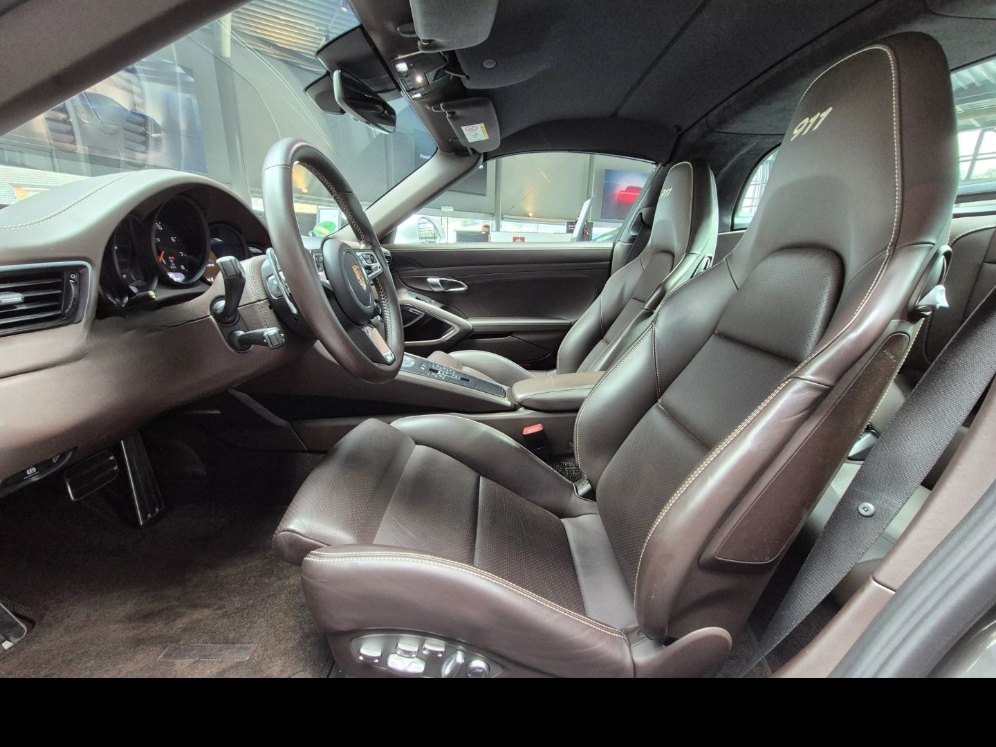 Porsche 991 -2 (911) Targa 4 GTS foto 16