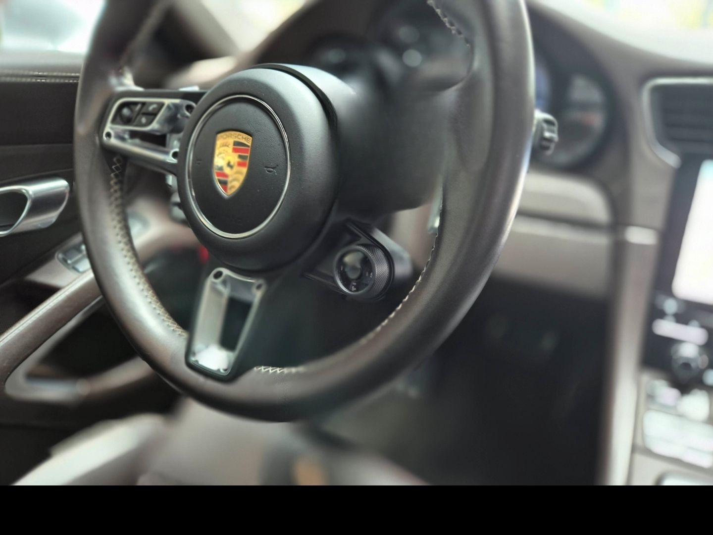 Porsche 991 -2 (911) Targa 4 GTS foto 21
