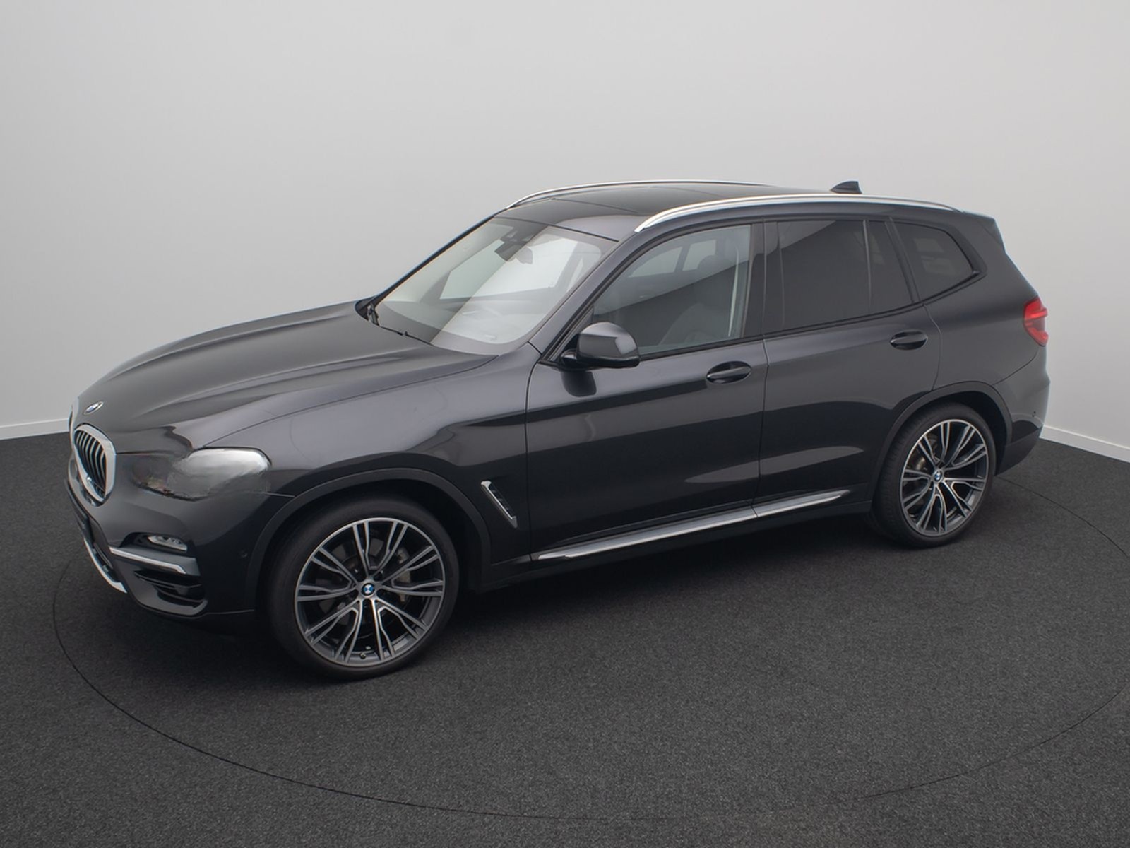 BMW X3 xD30i Luxury Line AHK Panorama HUD DAB 21Zoll foto 12