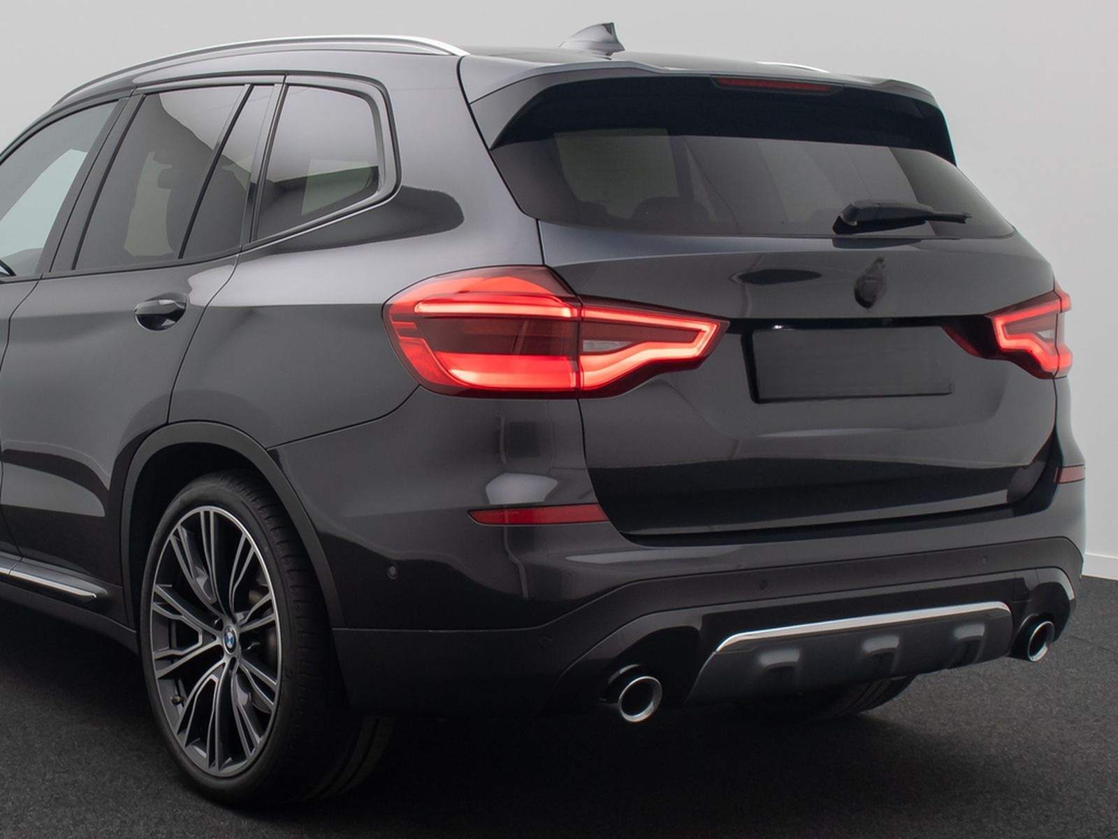 BMW X3 xD30i Luxury Line AHK Panorama HUD DAB 21Zoll foto 17