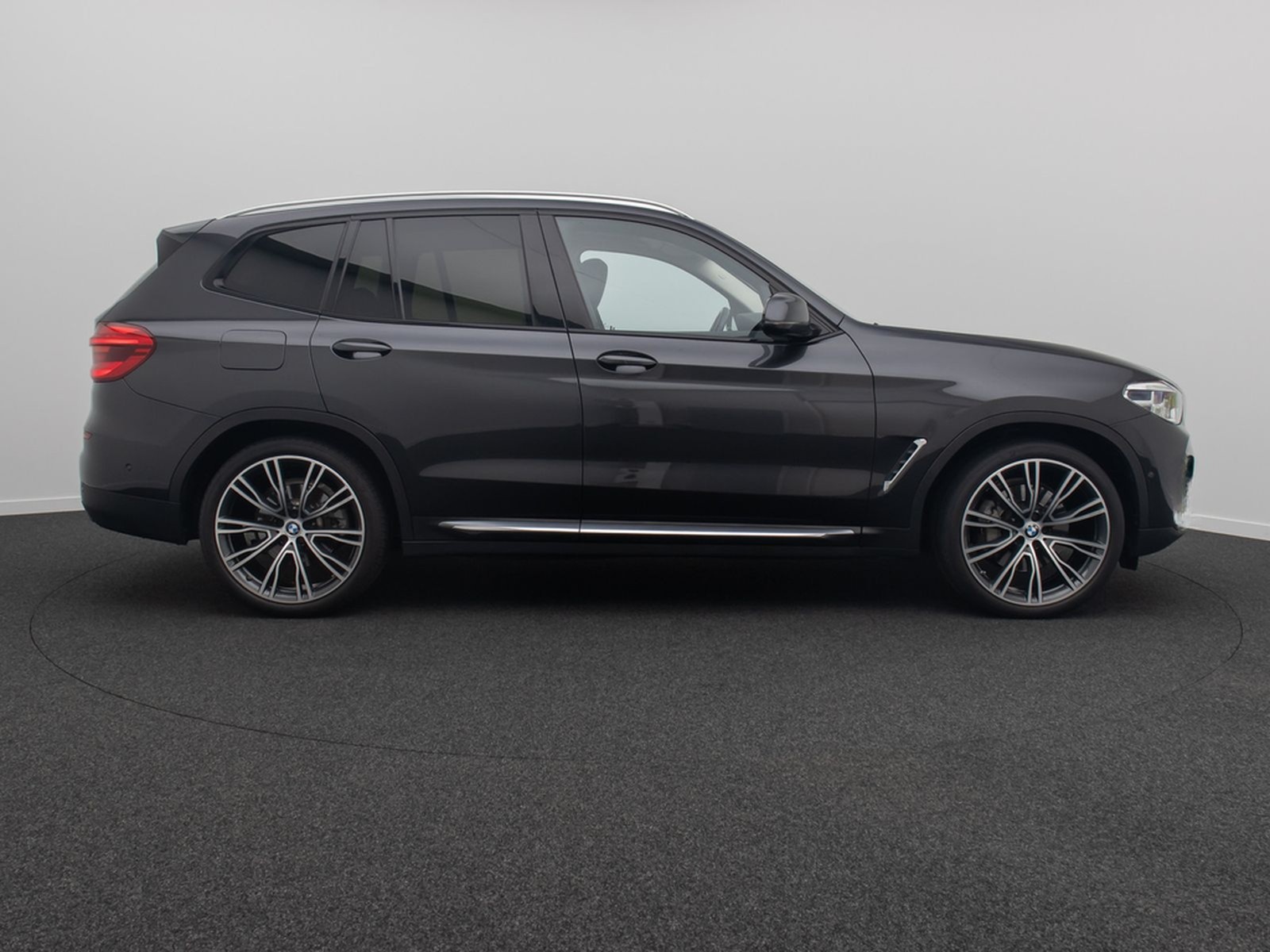 BMW X3 xD30i Luxury Line AHK Panorama HUD DAB 21Zoll foto 5