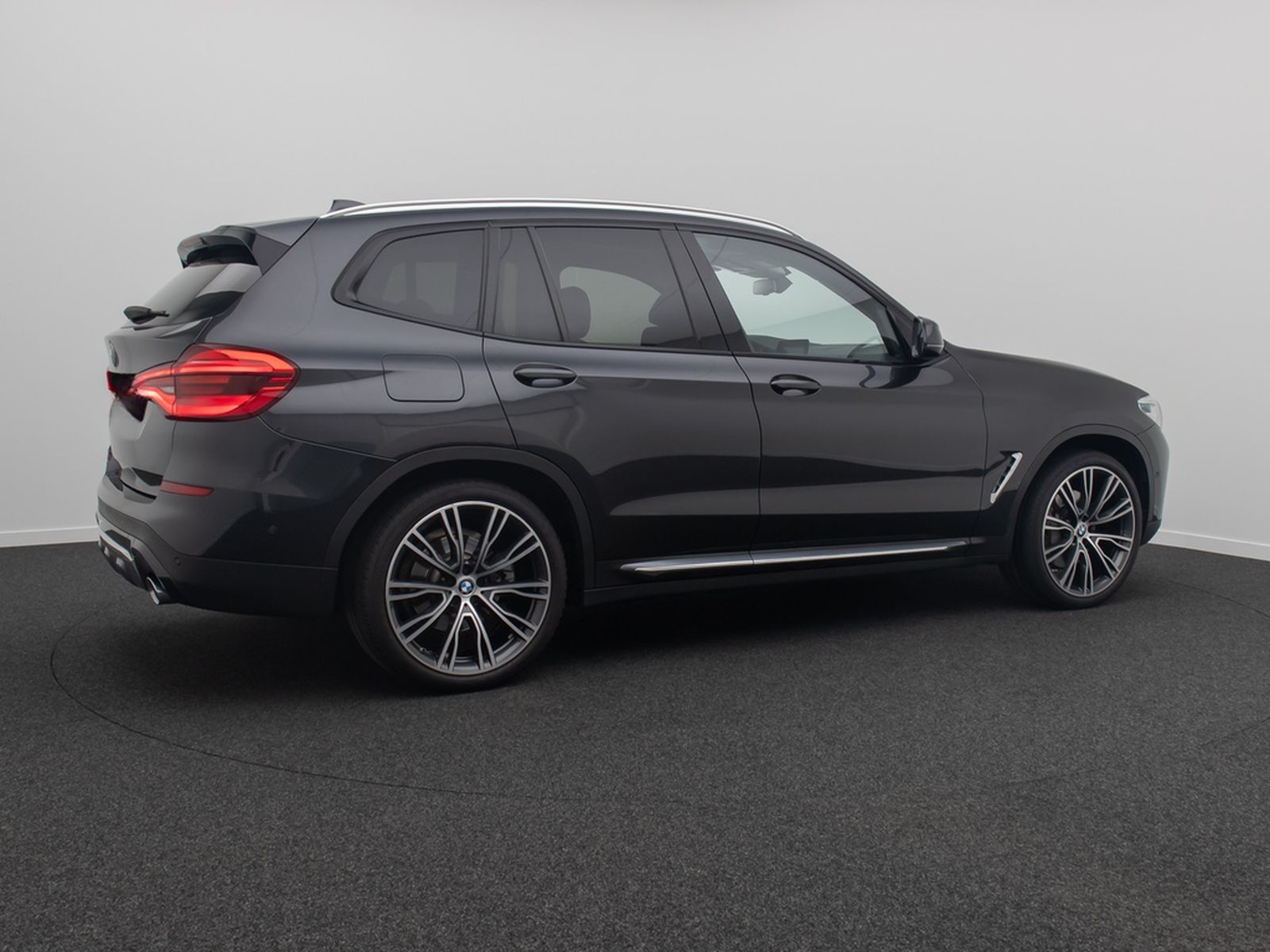 BMW X3 xD30i Luxury Line AHK Panorama HUD DAB 21Zoll foto 6