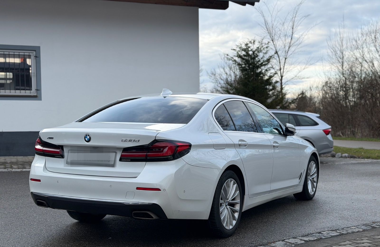BMW 530 d Limousine xDrive Luxury Line  HUD foto 4