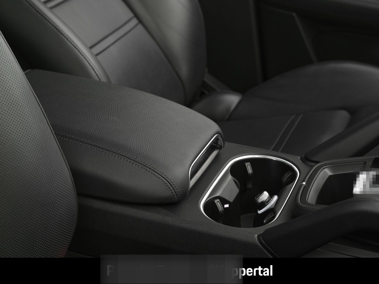 Porsche Cayenne Platinum Edition InnoDrive Soft-Close foto 25