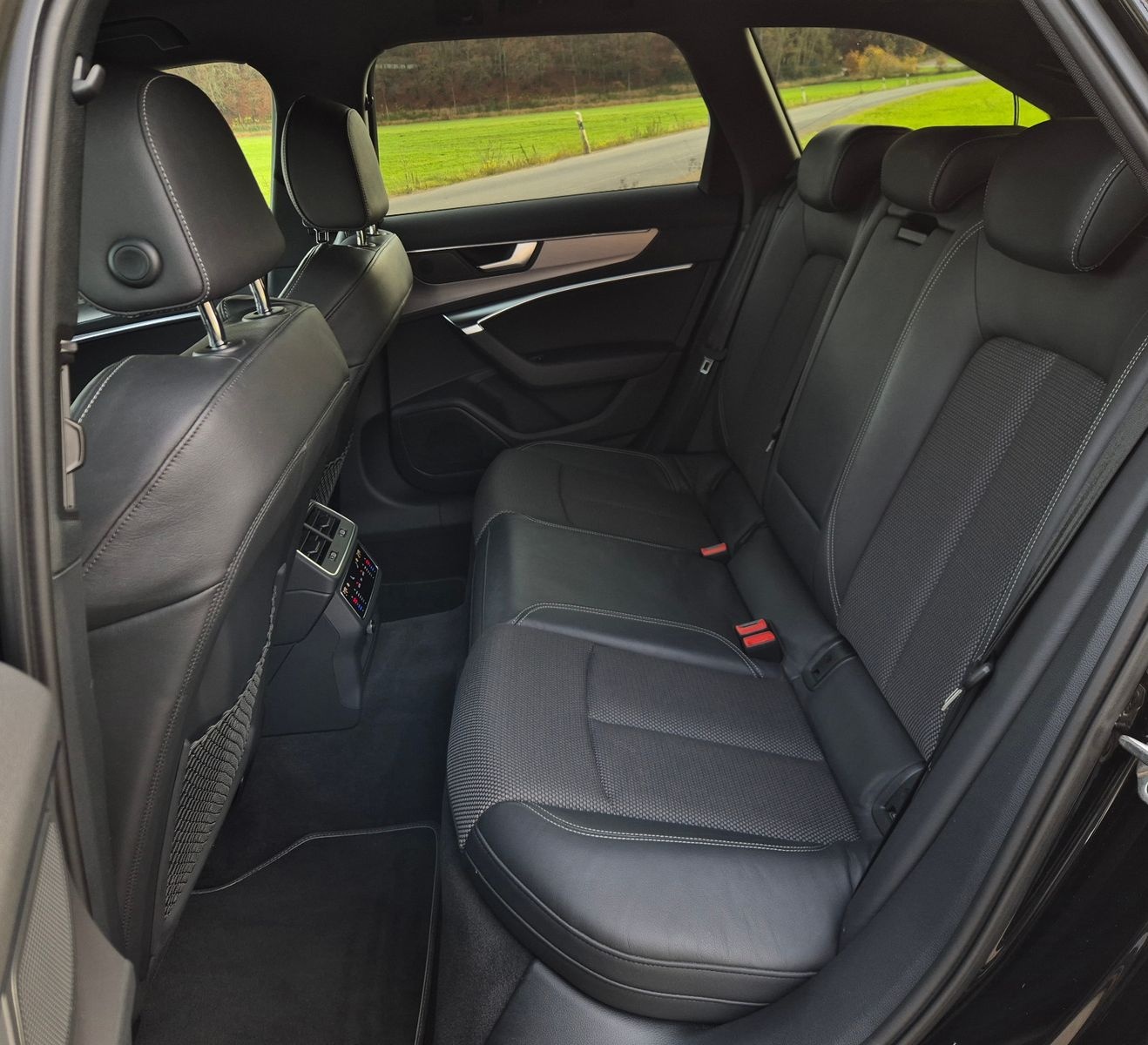 Audi A6 50 TDI quattr Avant/ 2 x S line/ Matrix / ACC foto 10