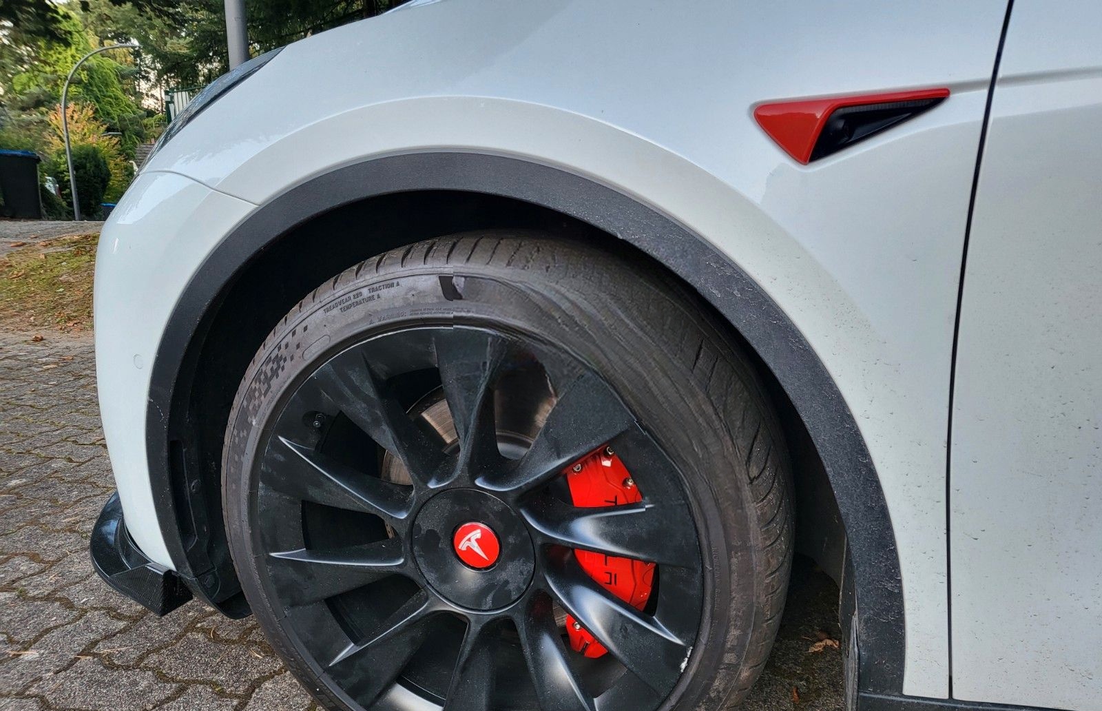 Tesla Model Y Long Range Dual Motor AWD  Boost foto 15