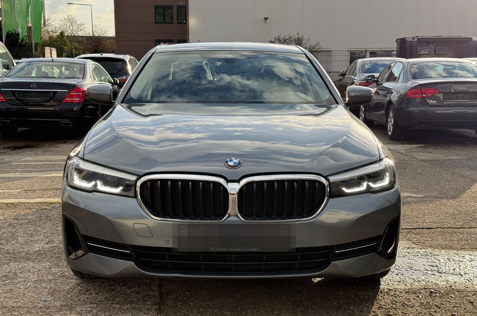 BMW 520d/Leder/Ambiente/LED/Kamera/Top Zustand foto 3