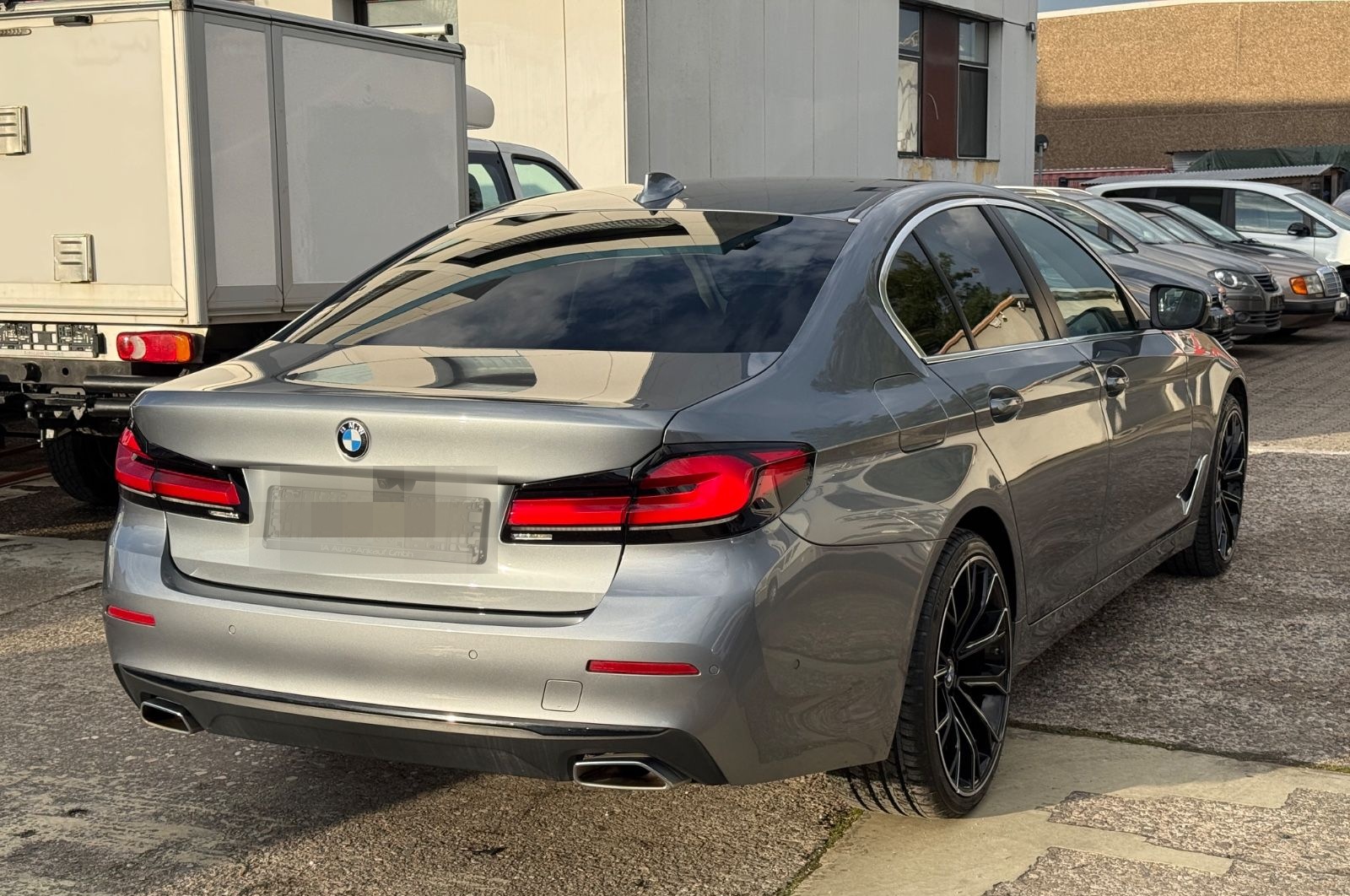 BMW 520d/Leder/Ambiente/LED/Kamera/Top Zustand foto 10