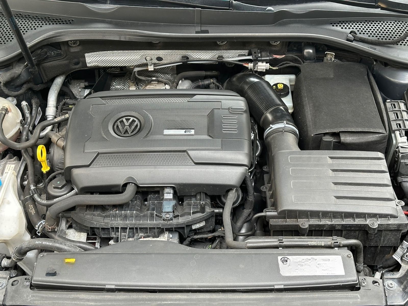 Volkswagen Golf 7 R 2.0 TSI DSG 4MOTION foto 11